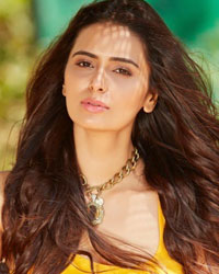 Meenakshi Dixit